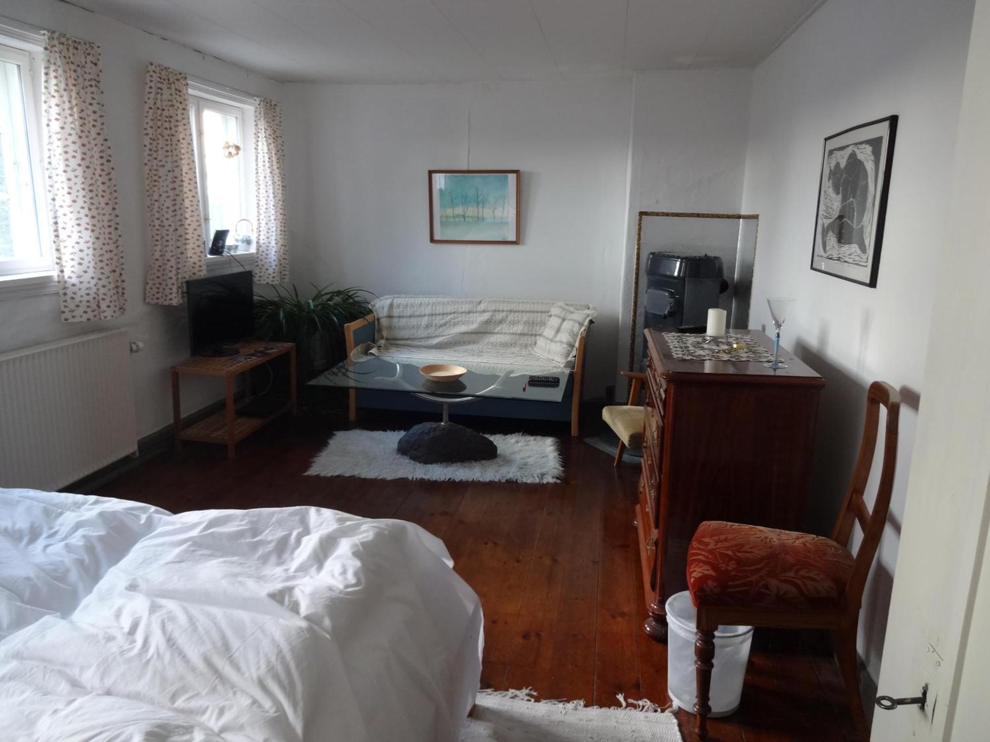 Aakirkeby Bed And Breakfast Ngoại thất bức ảnh